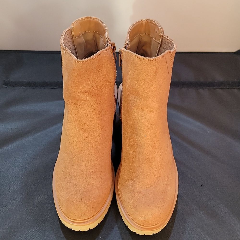 Universal Thread Women's Katrina Platform Boots - image 3